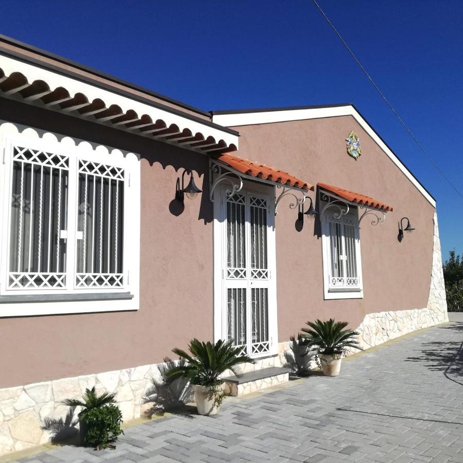 Il Limoneto Di Leo Villa Mascali Eksteriør billede